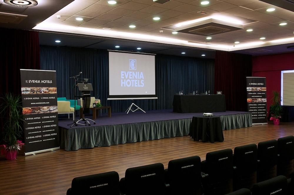 Evenia Olympic Suites Lloret de Mar Exterior photo