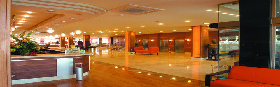 Evenia Olympic Suites Lloret de Mar Exterior photo